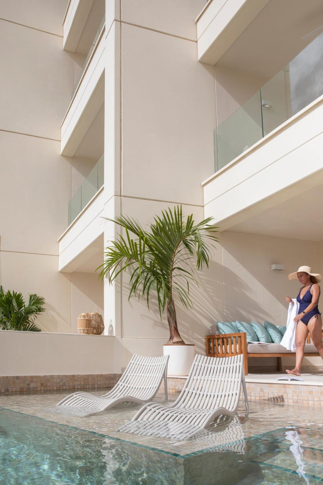 Joia Aruba By Iberostar Hotel Palm Beach Exterior foto